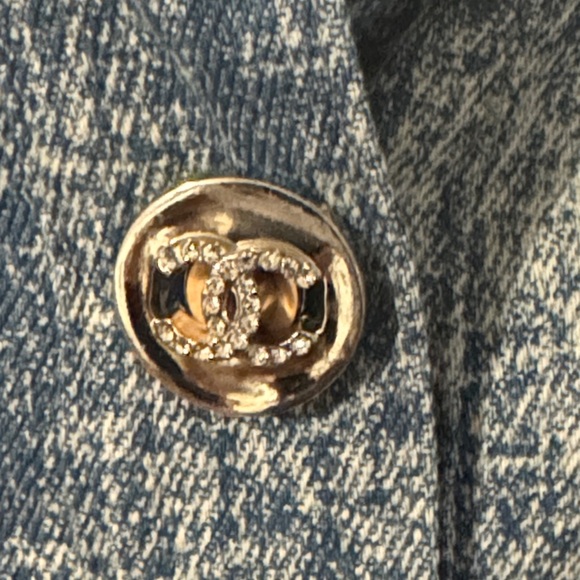 CHANEL Textured Blue Pencil Skirt - Picture 5 of 5